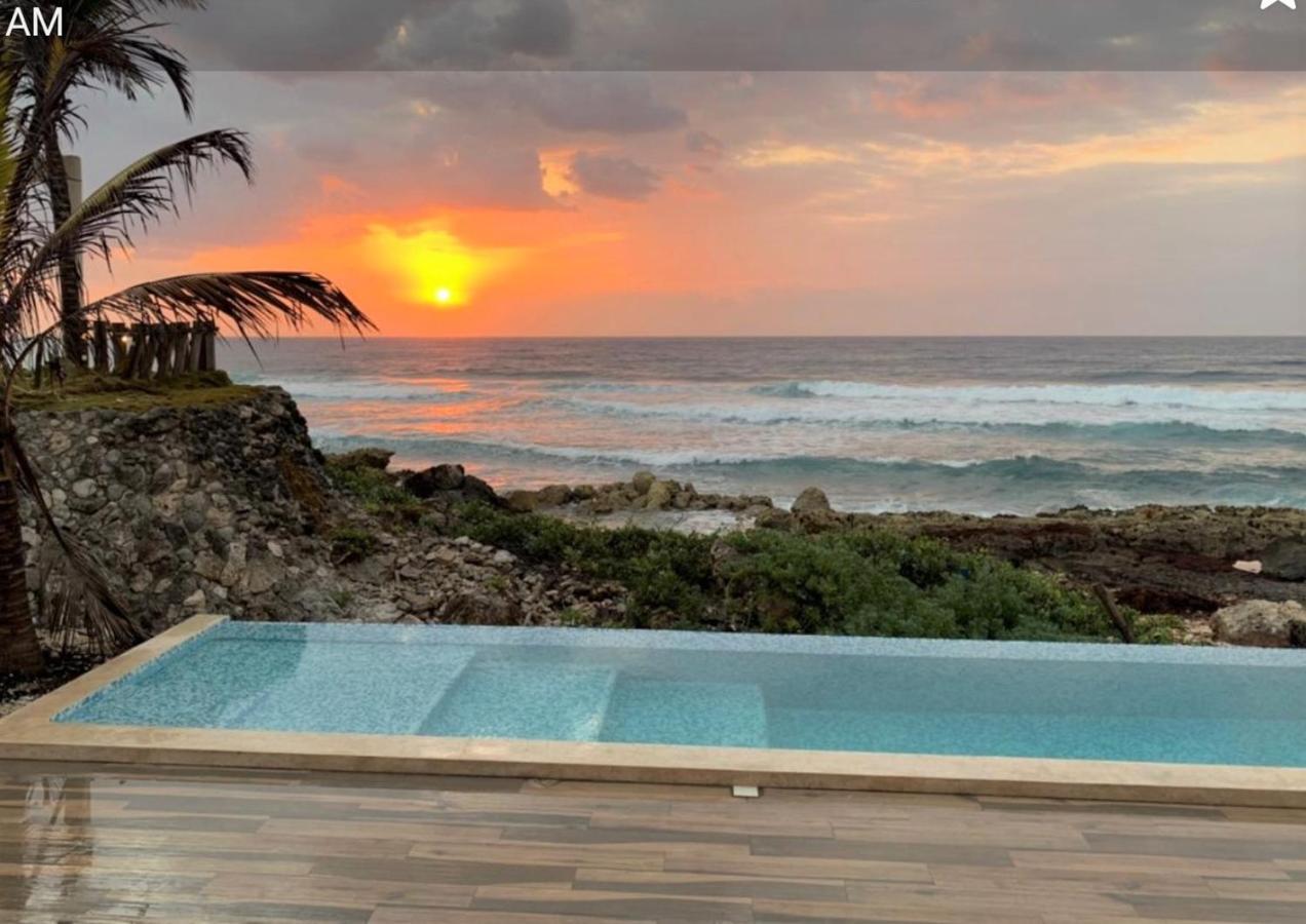 Riviera Maya Luxury Oceanfront Condo อากุมัล ภายนอก รูปภาพ